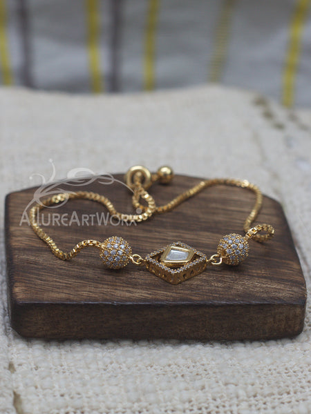 Dazzling Bracelet